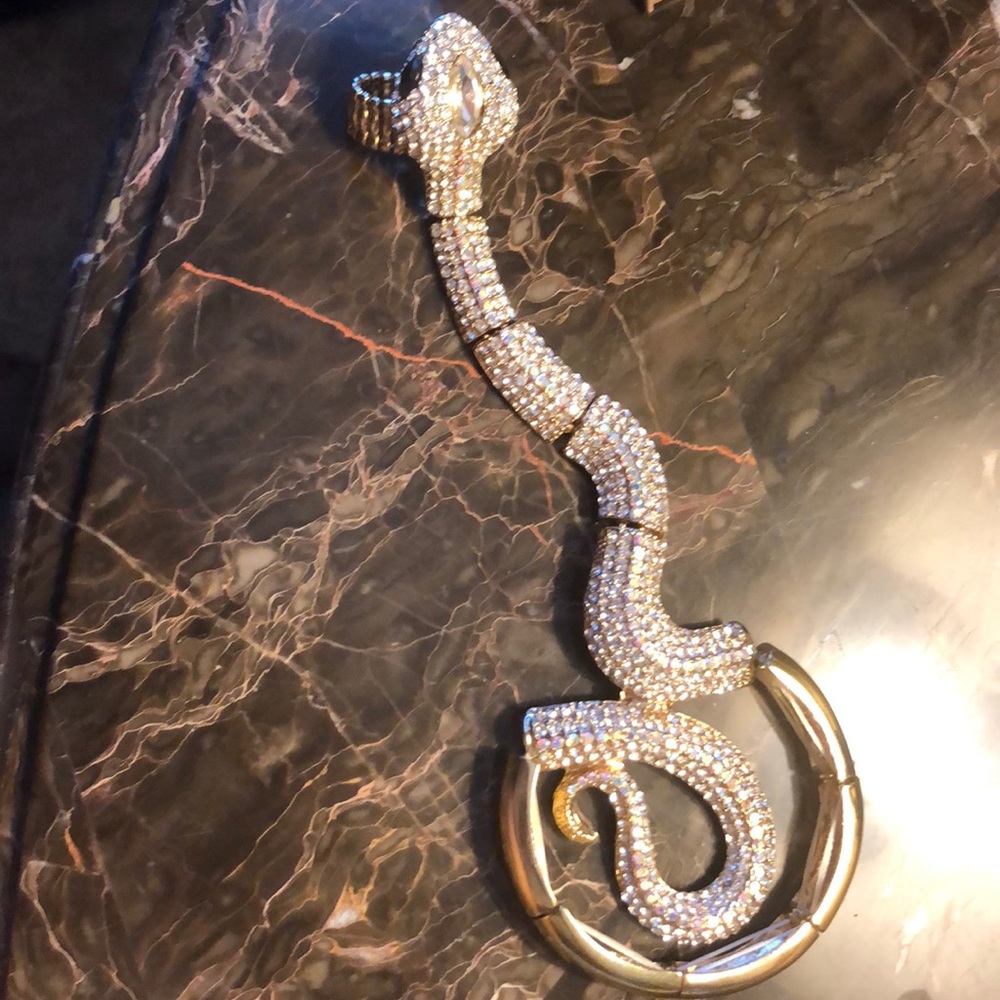 Stretch snake bracelet